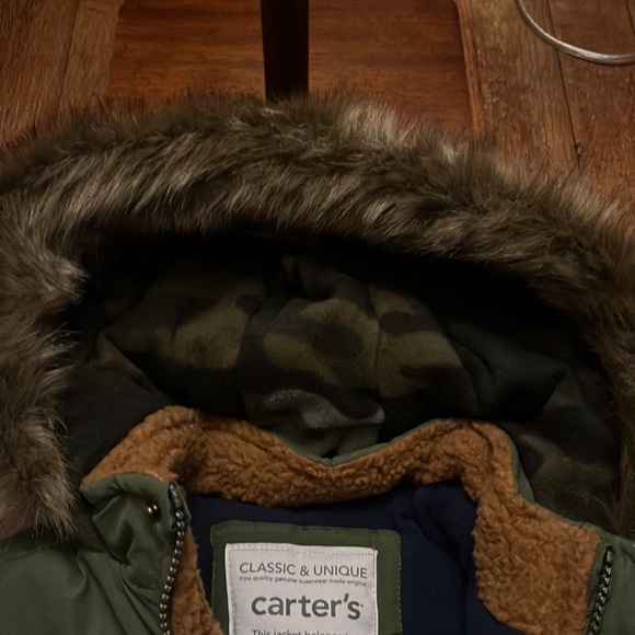 Carters Boys 2T parka - Picture 3 of 3